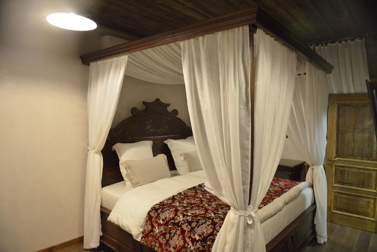 Folvark Gvozd Hotel Каменюки Екстериор снимка