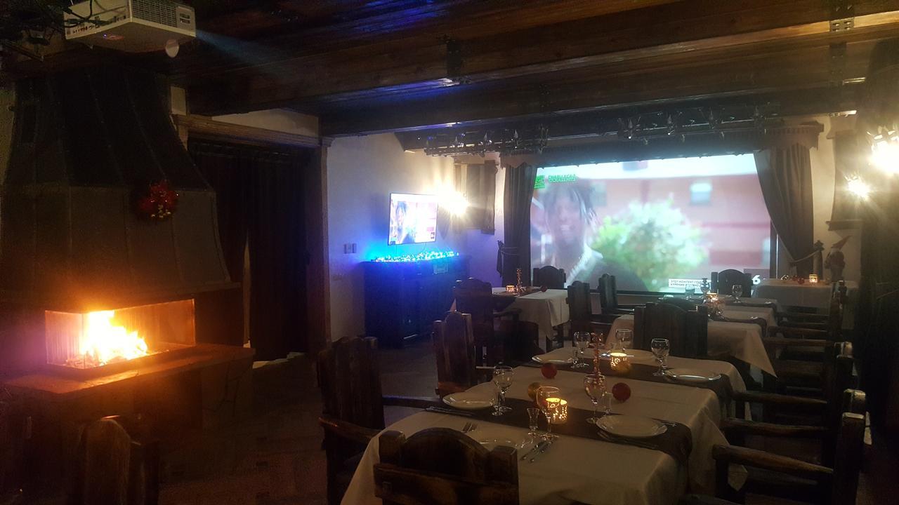 Folvark Gvozd Hotel Каменюки Екстериор снимка